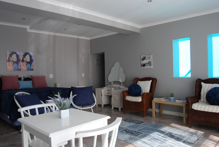 5 Bedroom Property for Sale in Country Club Western Cape
